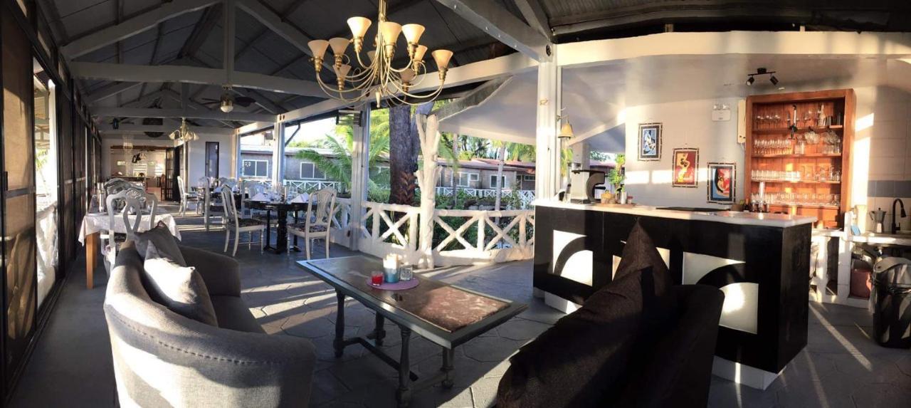 Sunbloom Beachfront Hotel And Restaurant Zambales Sinabacan Ngoại thất bức ảnh
