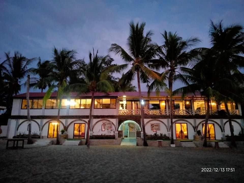 Sunbloom Beachfront Hotel And Restaurant Zambales Sinabacan Ngoại thất bức ảnh